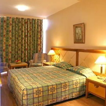Hotel de apartamente Estella 2*