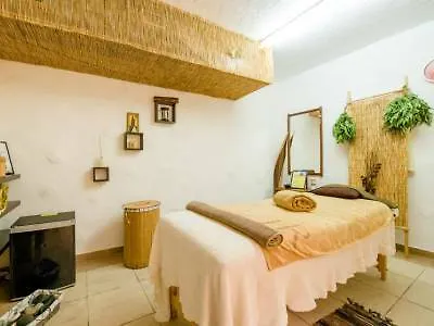 Hotel de apartamente Estella 2*