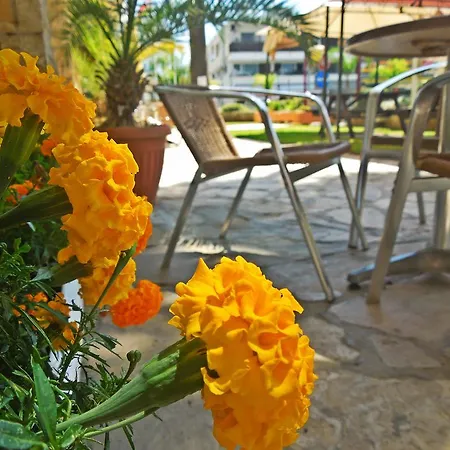Estella Hotel de apartamente Limassol