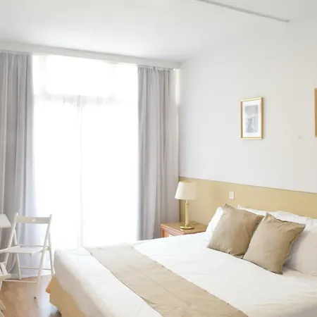 Hotel de apartamente Estella